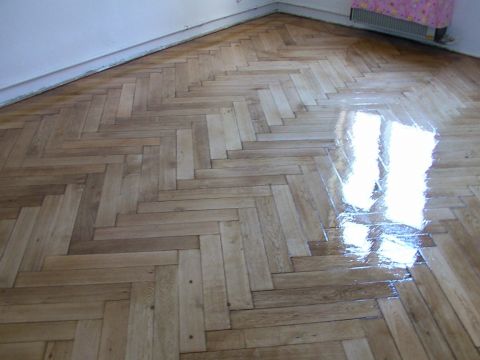 Obnova parket v Mnichově Hradišti Obnova parket v Mnichově Hradišti