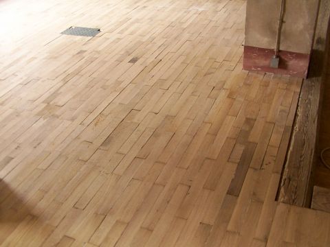 Renovace parket v Dobříši