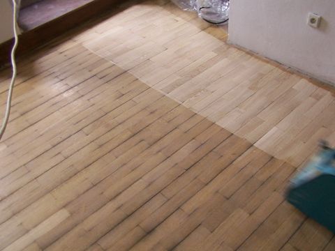 Lakování parket Karlštejn Lakování parket Karlštejn